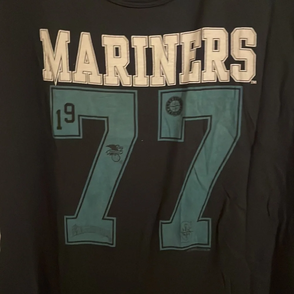 Mariners shirt - Picture 3 of 3